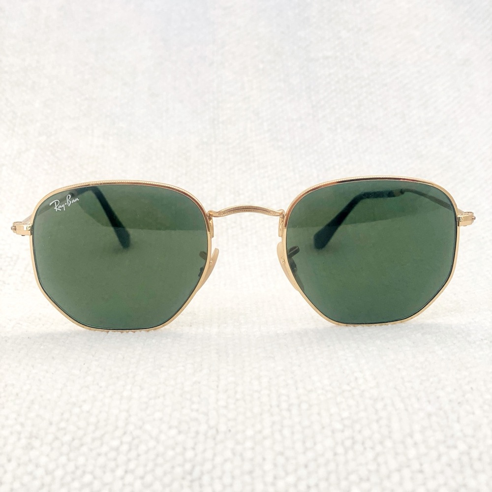 Ray Ban Sunglasses, Vintage Green Color, Made in Italy, OS